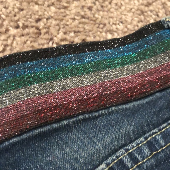 NWT Denim Shorts w/Rainbow Beltline - Picture 3 of 4